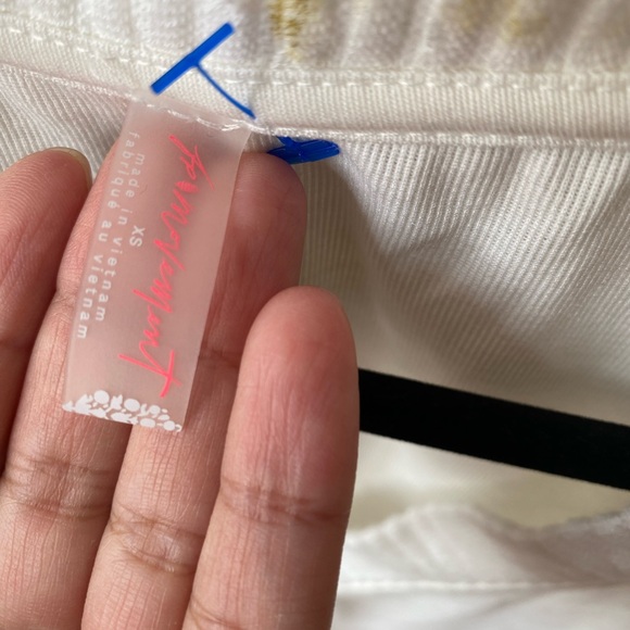 Free People Movement oversized white top with a V-neck Size XS - Picture 6 of 9